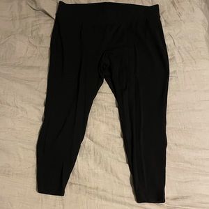 Torrid Black Leggings Size 1 (14-16)